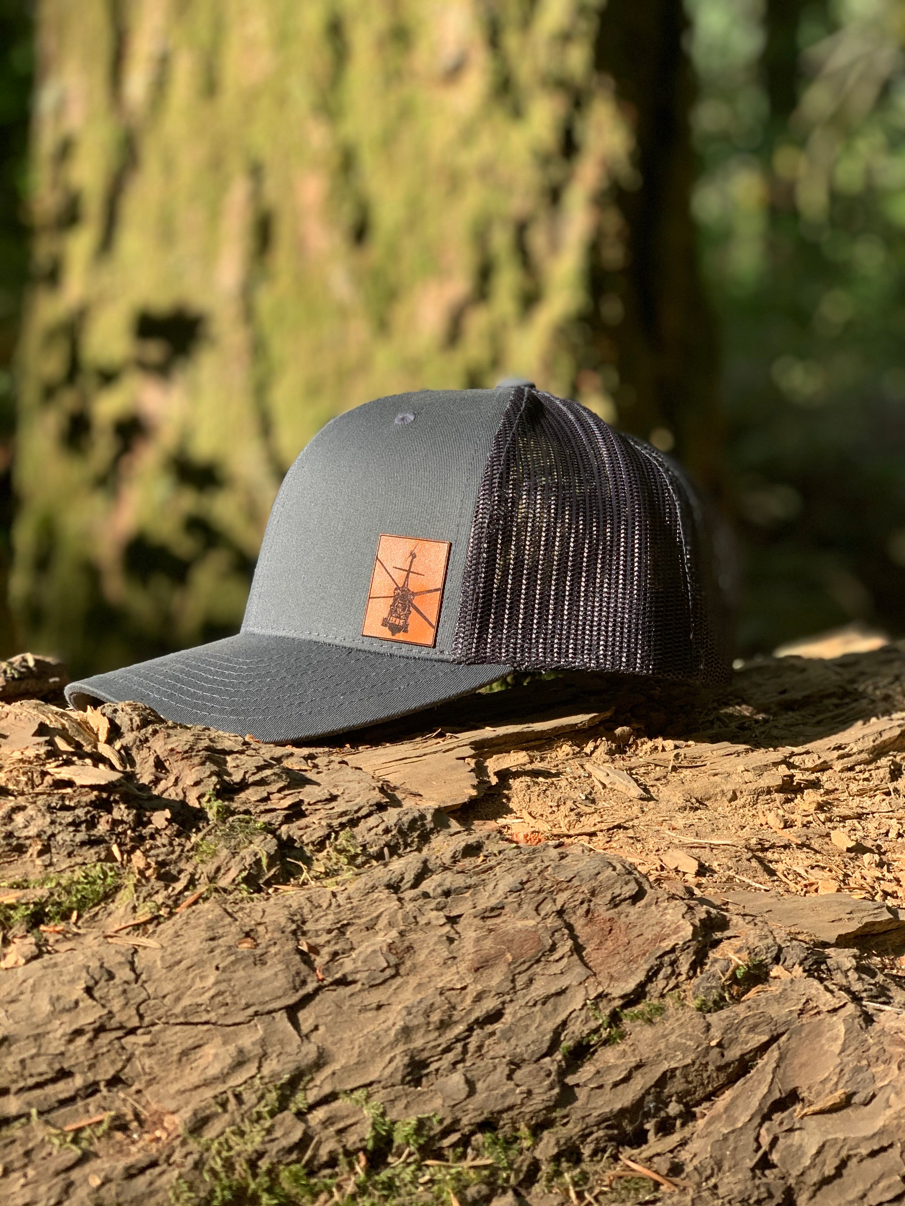 UH60 SnapBack